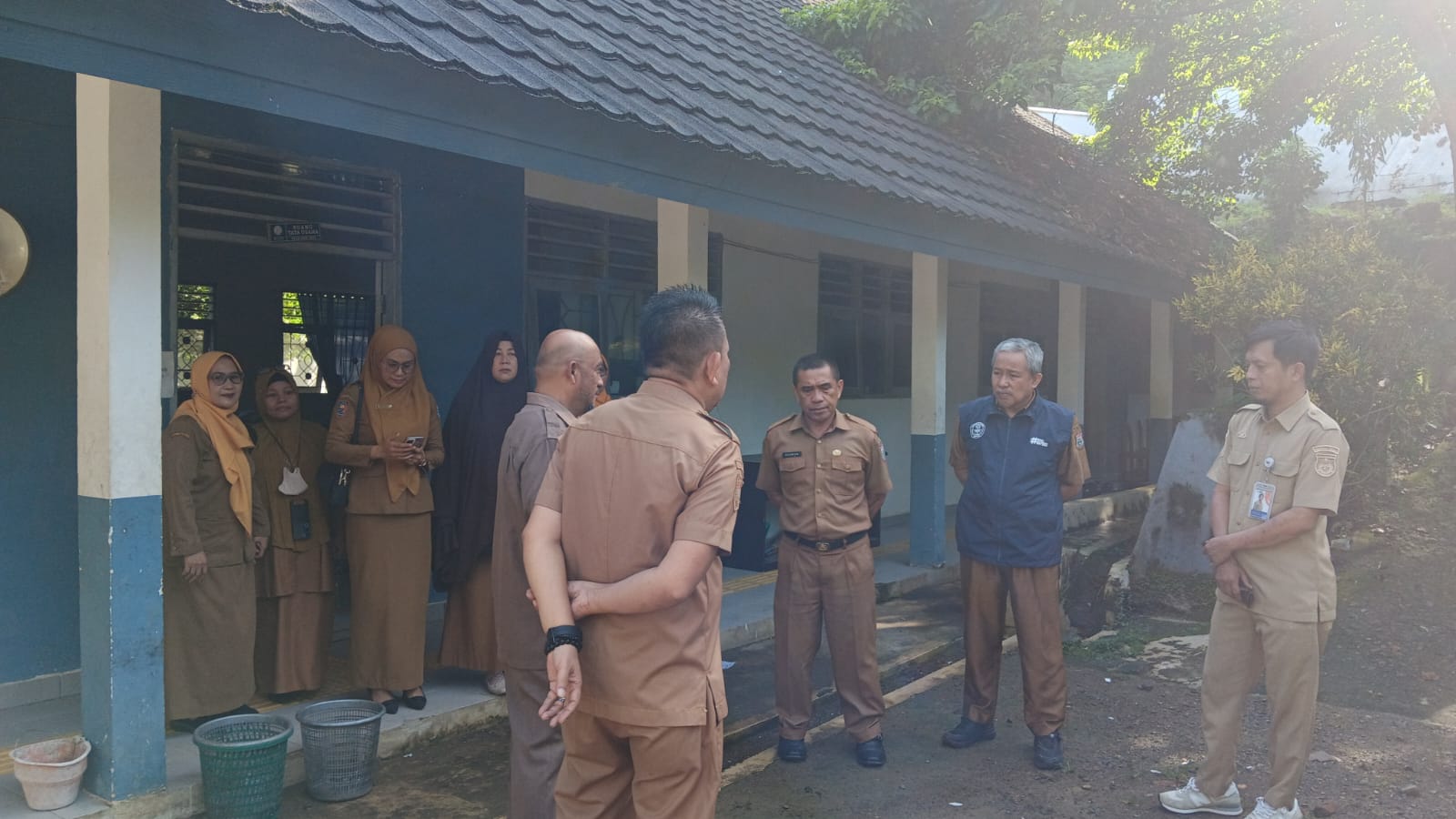 Kepala Dinas Pendidikan Sulawesi Barat Lakukan Kunjungan ke UPTD SMAN 3 Mamuju